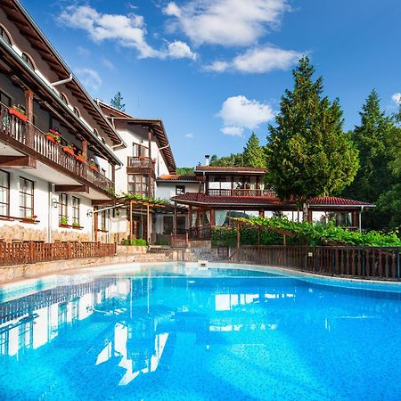 Hotel Alfaresort Thermal Chiflika Buitenkant foto